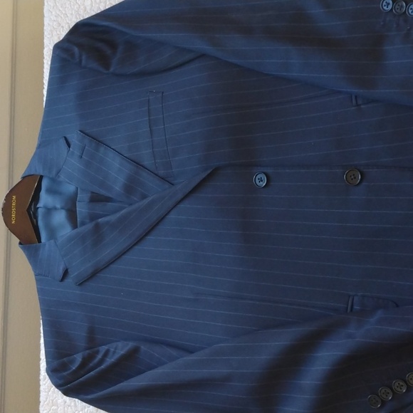 Canali Navy Blue Pinstripe Wool Suit 46R US = 56R EU (Made in Italy) - Picture 3 of 12